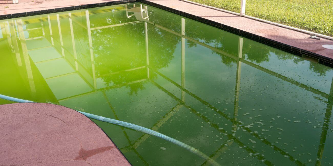 Does All in One Algaecide Help With a Cloudy Pool